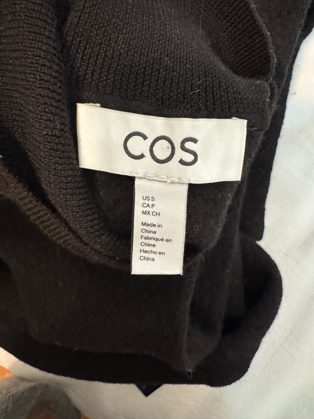 COS Boiled-Wool Funnel-Neck Cropped
Jumper in Black - Picture 4 of 5